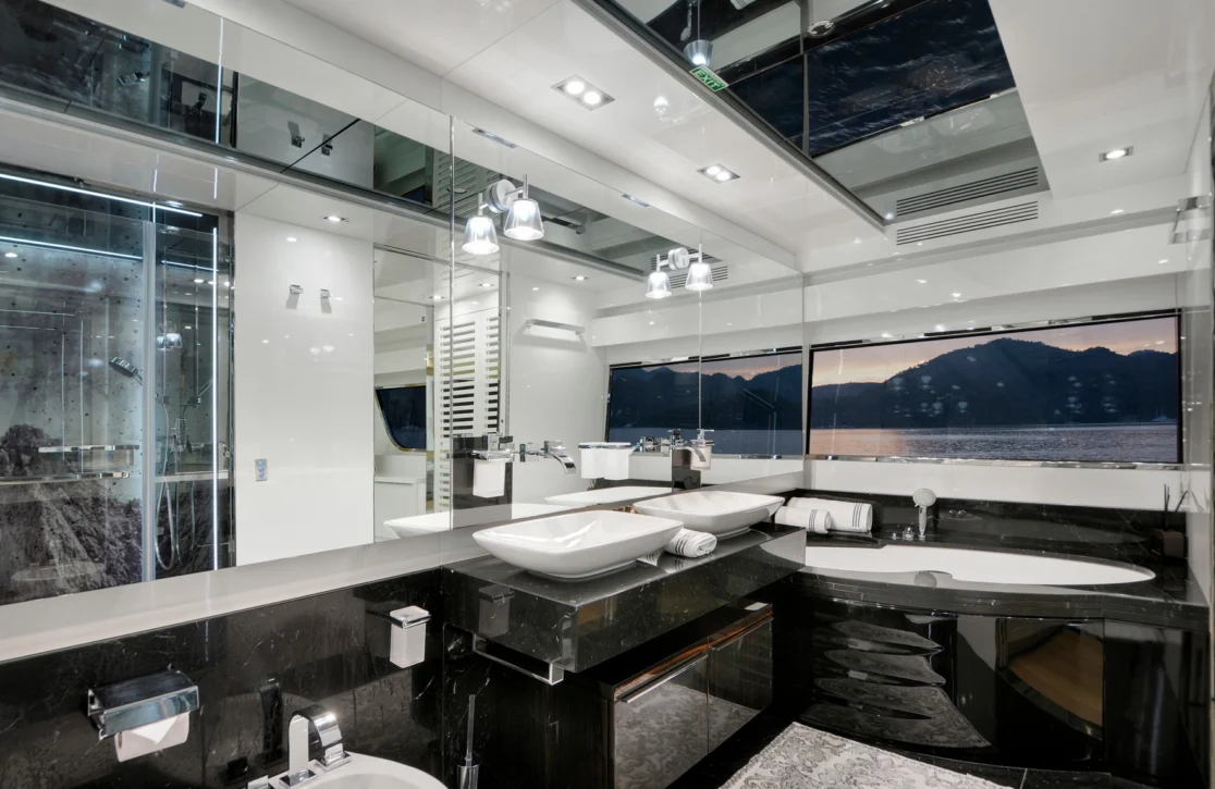 An image of Sun yacht
