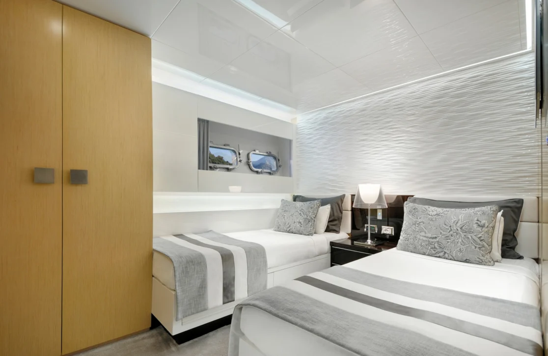 An image of Sun yacht