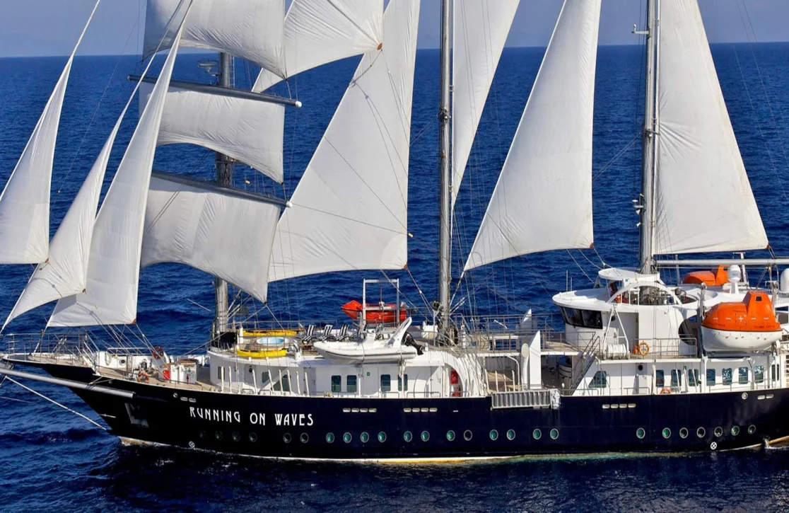 An image of Running On Waves yacht