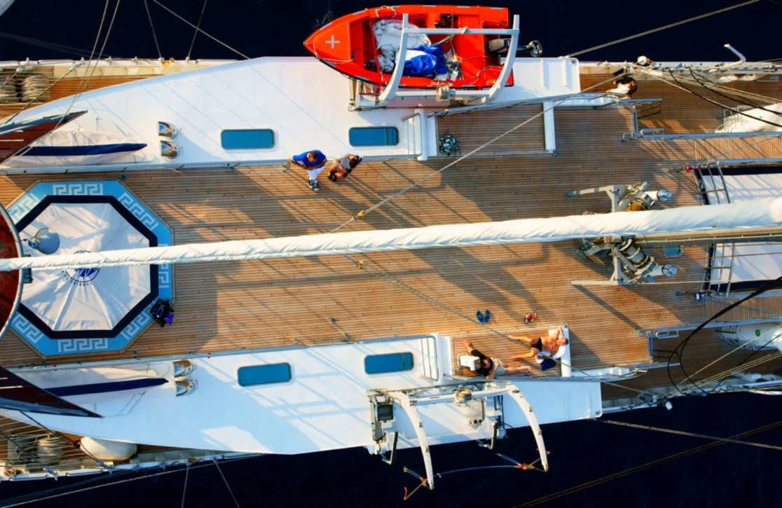 An image of Running On Waves yacht
