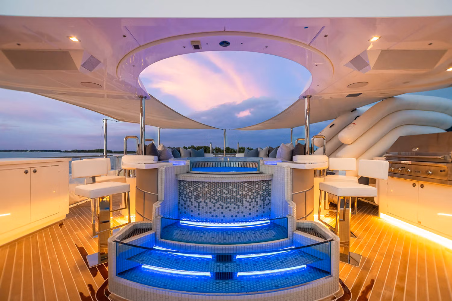 An image of King Baby yacht