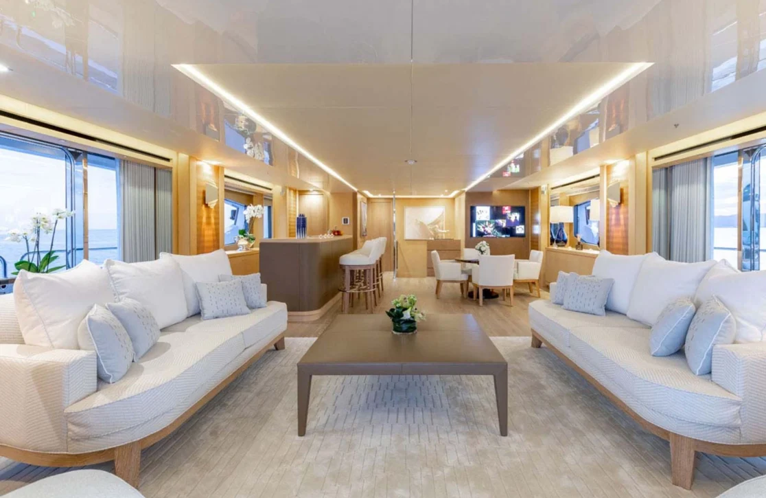 An image of Arados yacht