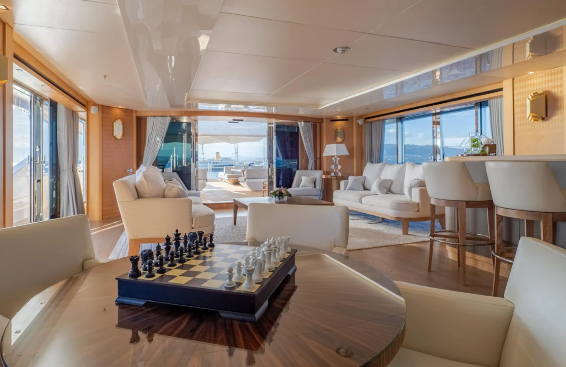 An image of Arados yacht
