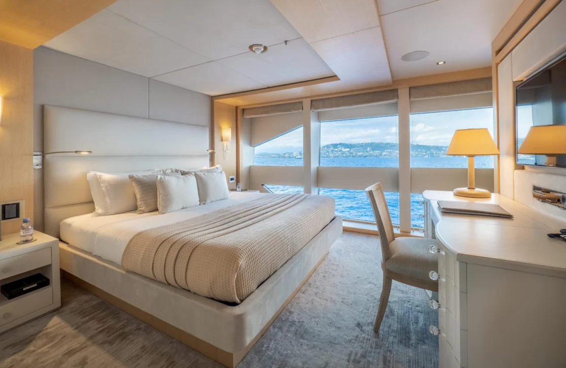 An image of Arados yacht