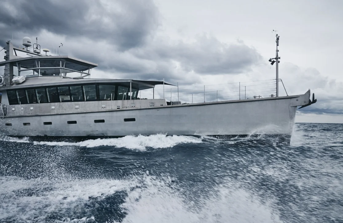 An image of Iceberg yacht