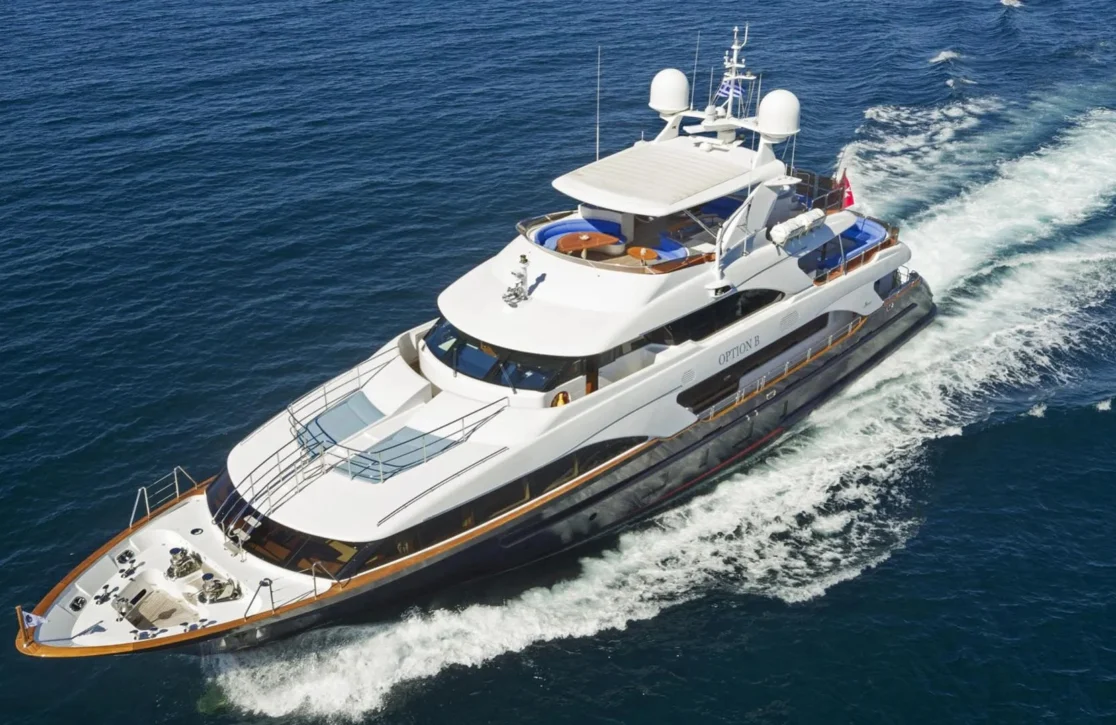 An image of Option B yacht