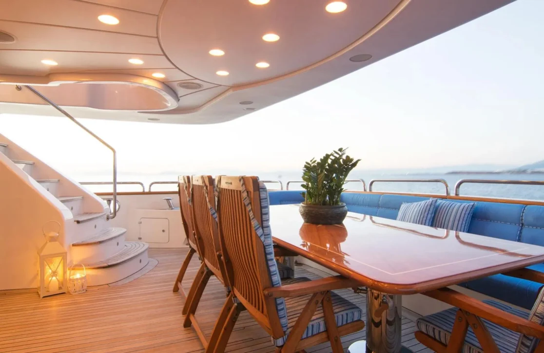 An image of Option B yacht