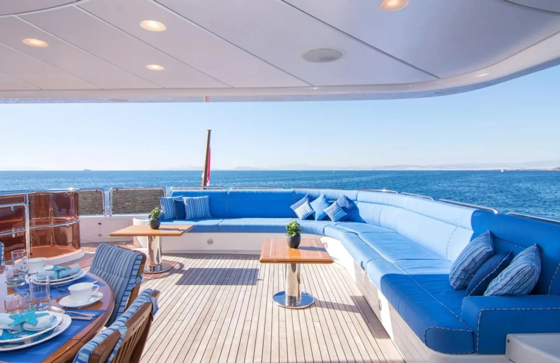 An image of Option B yacht