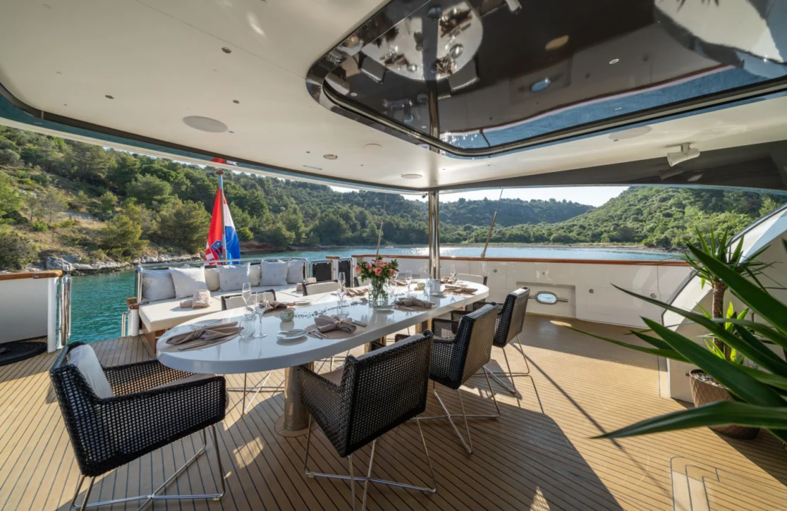 An image of Navilux yacht