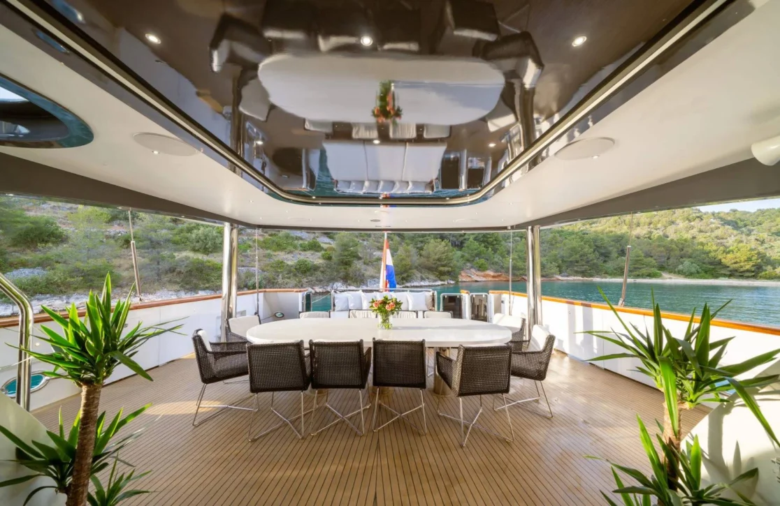 An image of Navilux yacht