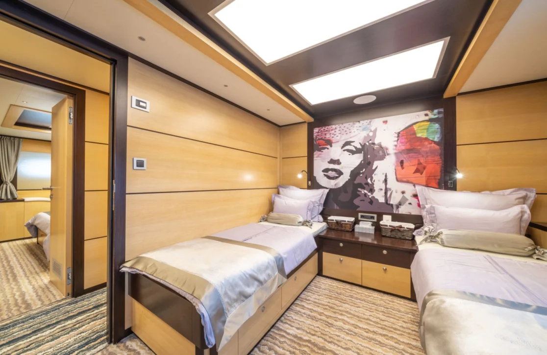 An image of Navilux yacht