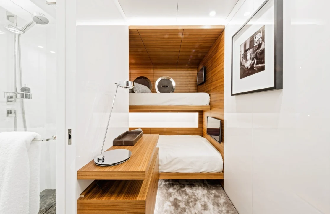 An image of Silver Fast yacht