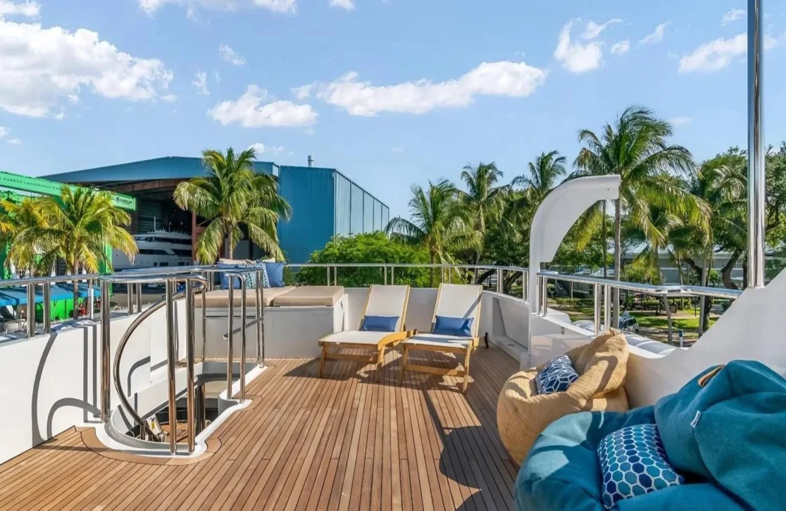An image of Just Enough yacht