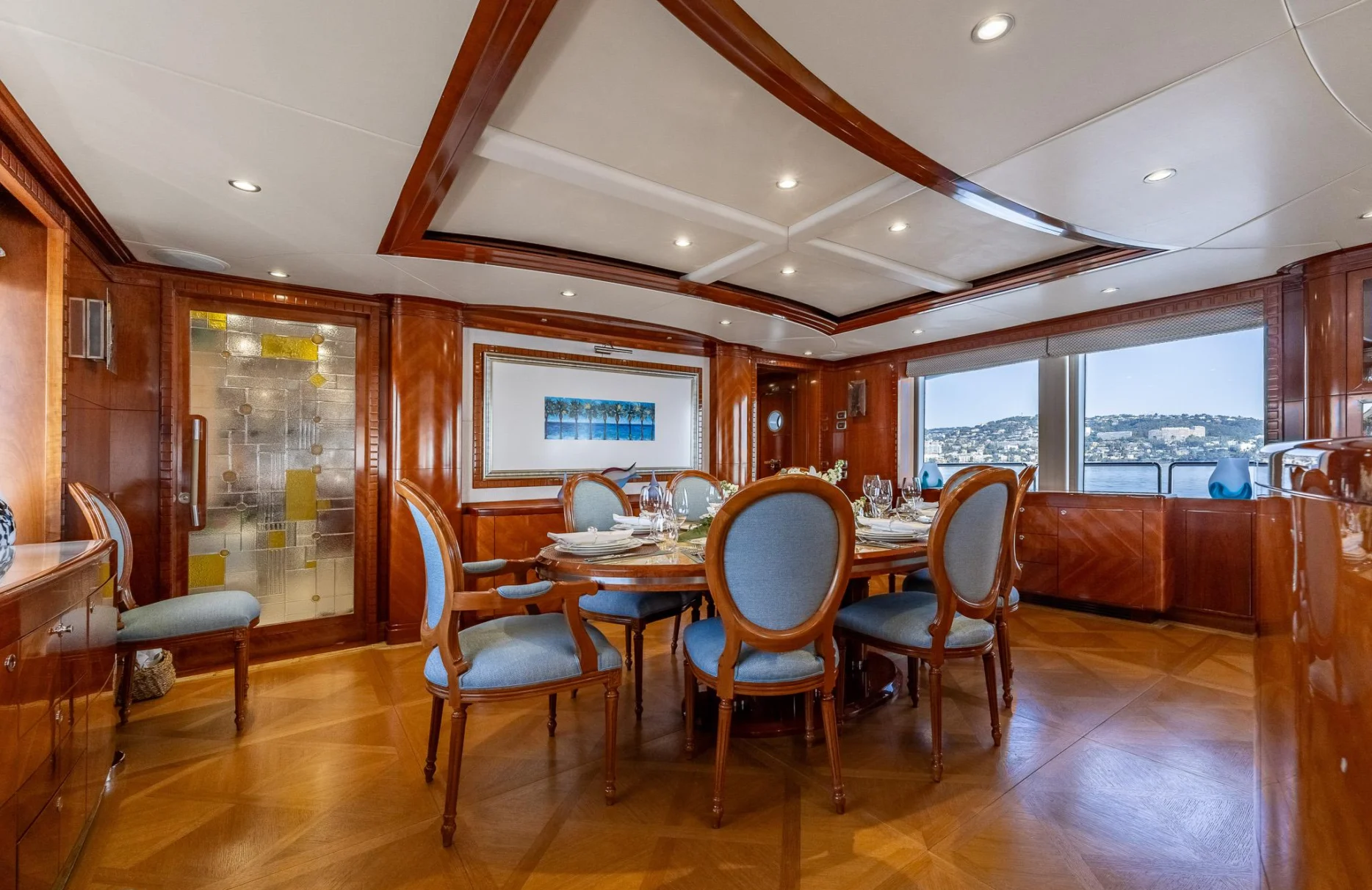 A preview of interior Dining