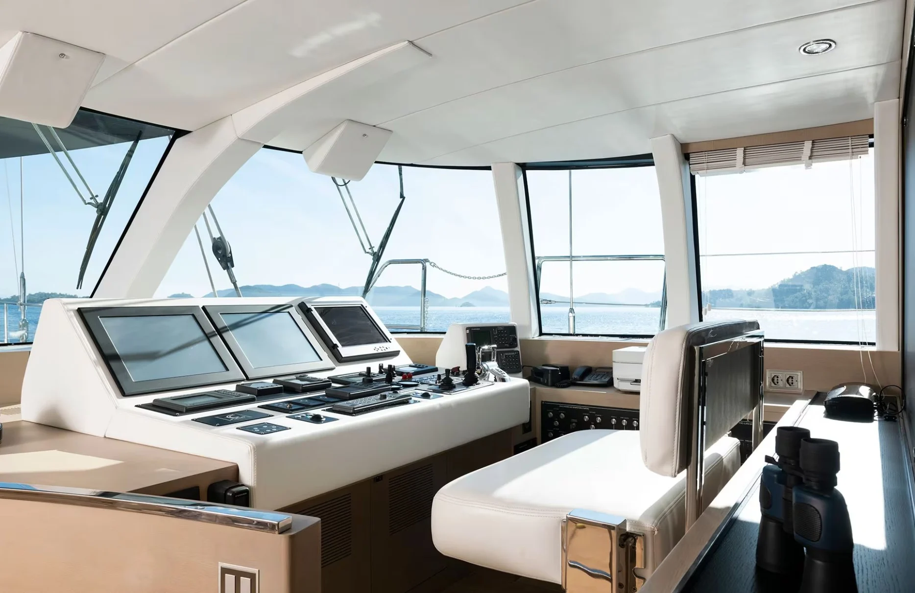 A preview of interior Bridge driving area