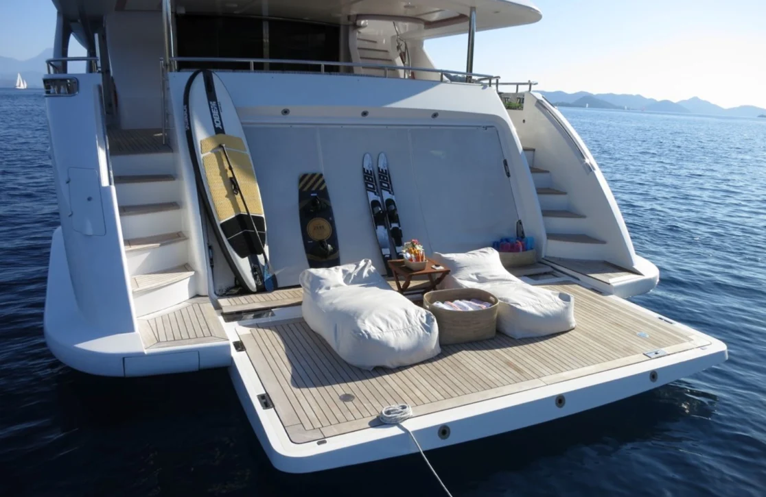 An image of Oryx yacht