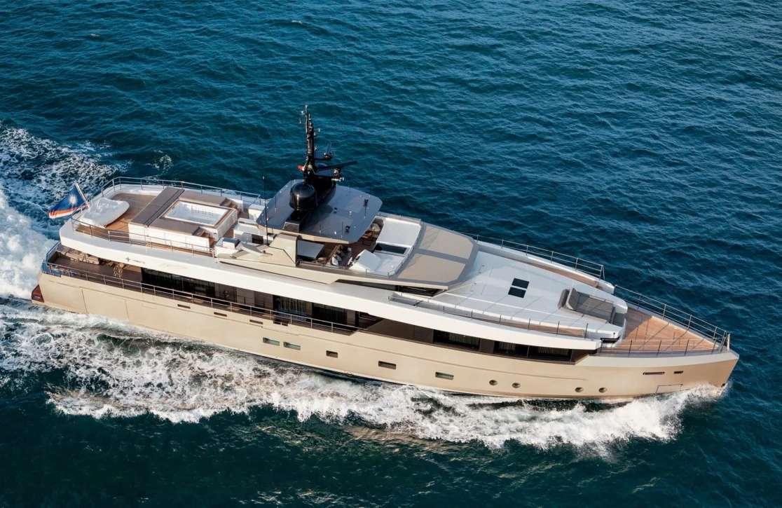 An image of Safe Haven yacht