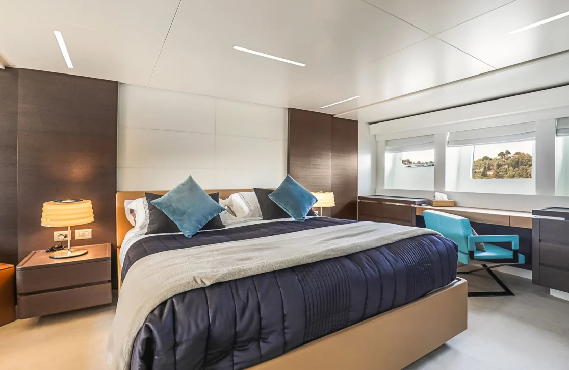 An image of 55 Fiftyfive yacht
