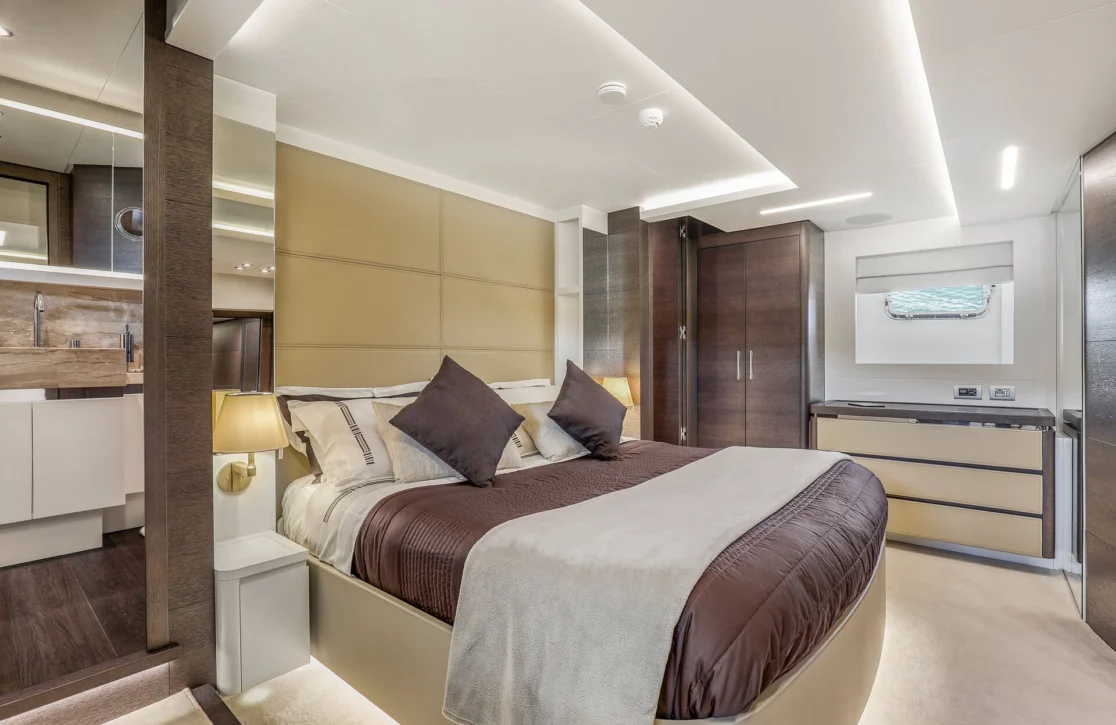 An image of 55 Fiftyfive yacht