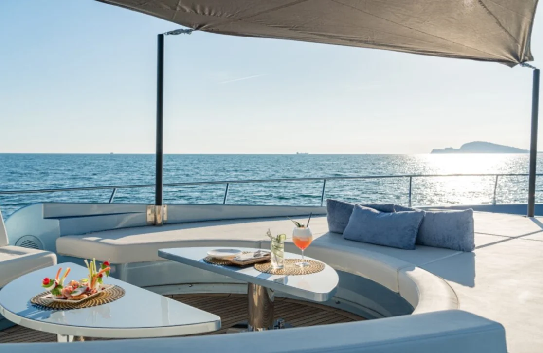 An image of 55 Fiftyfive yacht