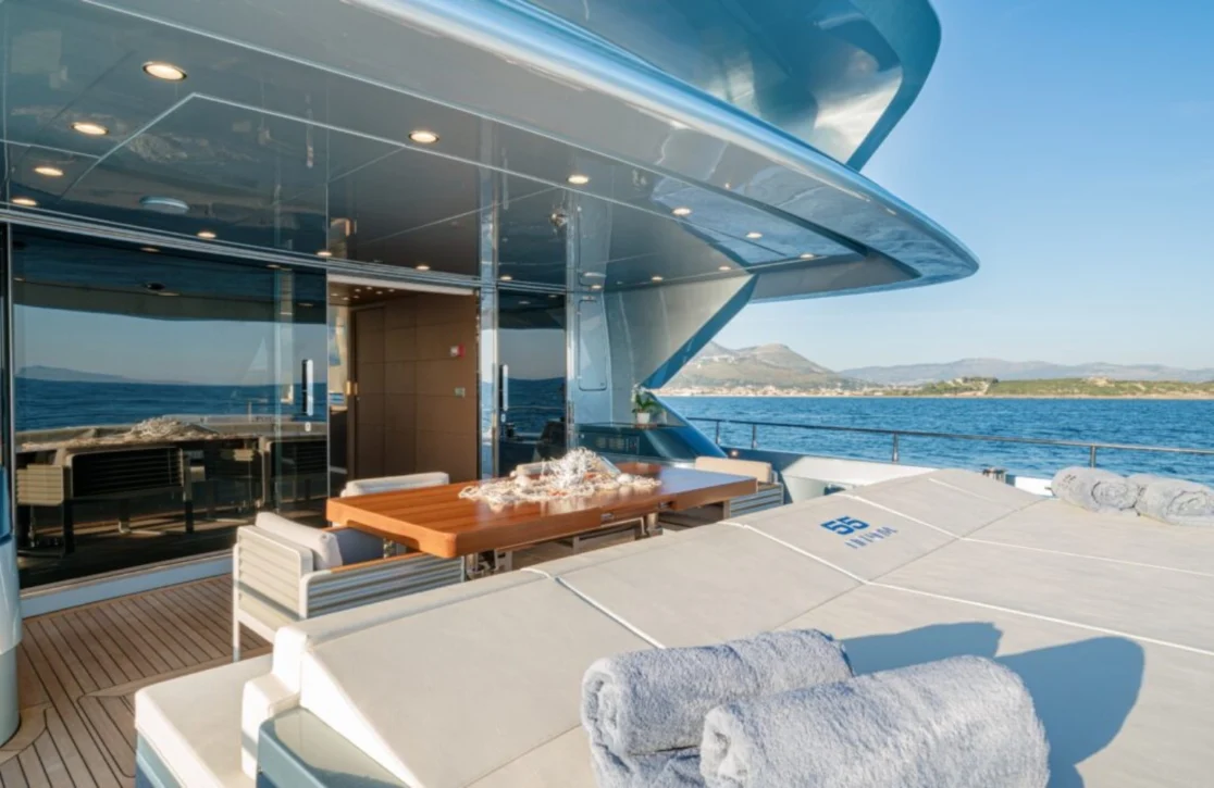 An image of 55 Fiftyfive yacht
