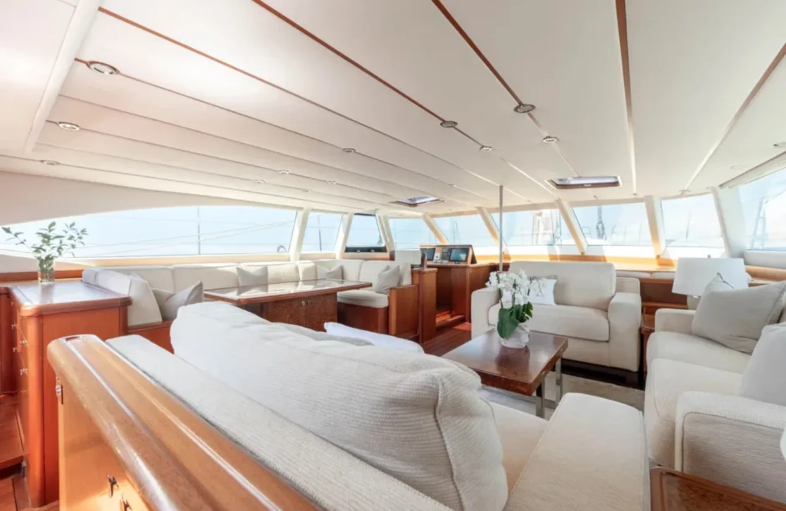 An image of Selena yacht
