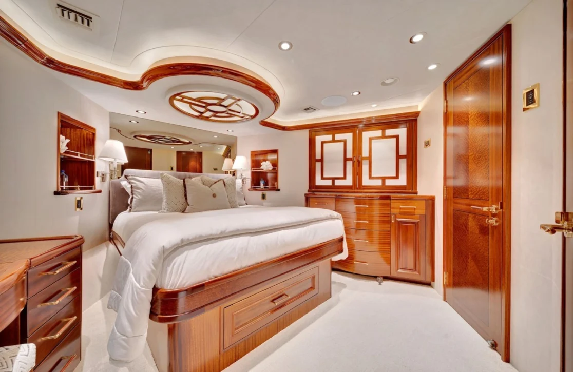 An image of Jeannietini yacht