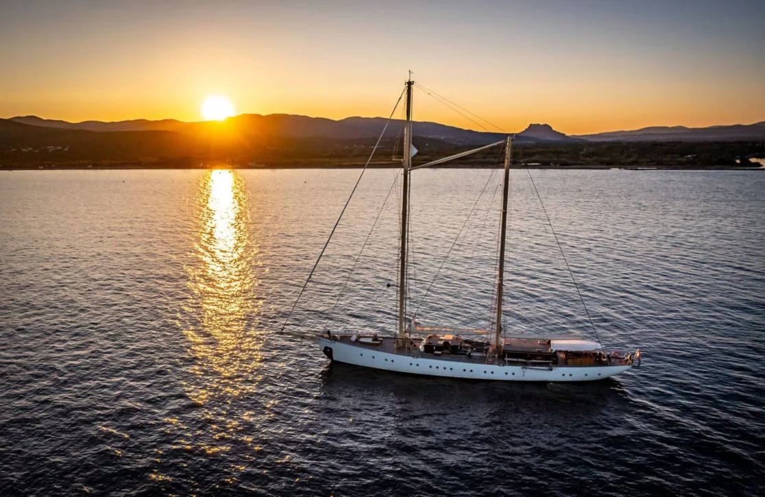 An image of Chronos yacht