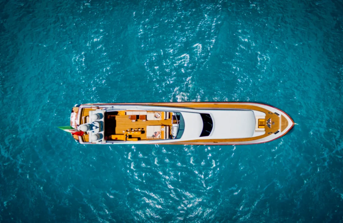 An image of Angra Too yacht