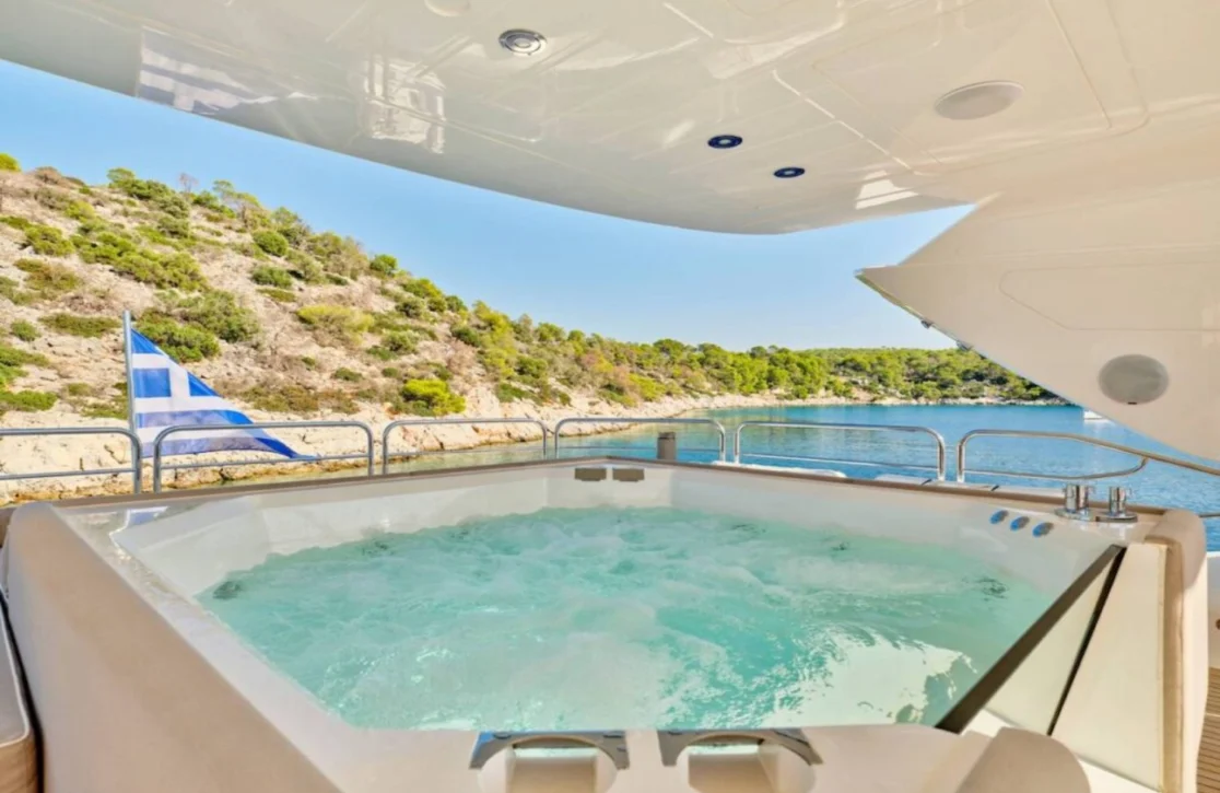 An image of Makani II yacht