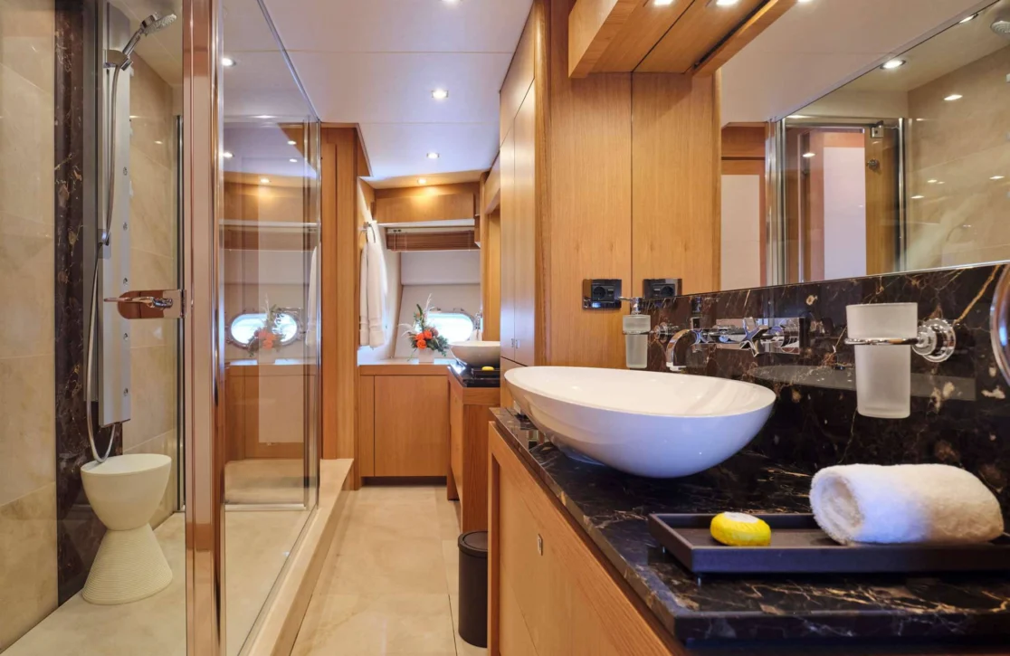 An image of Makani II yacht