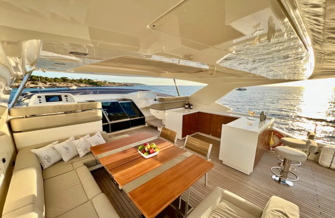 An image of Niko III yacht