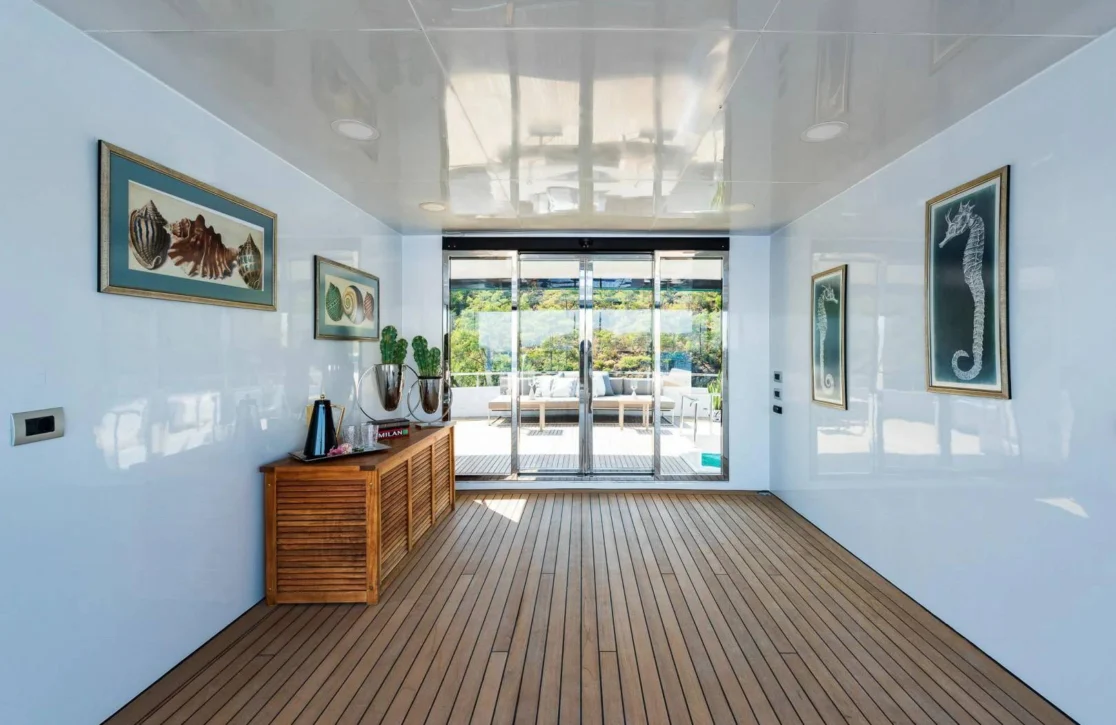 An image of Adamaris yacht