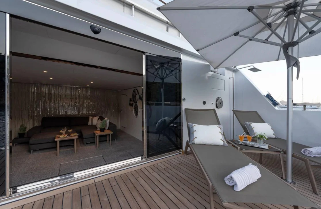 An image of Adamaris yacht