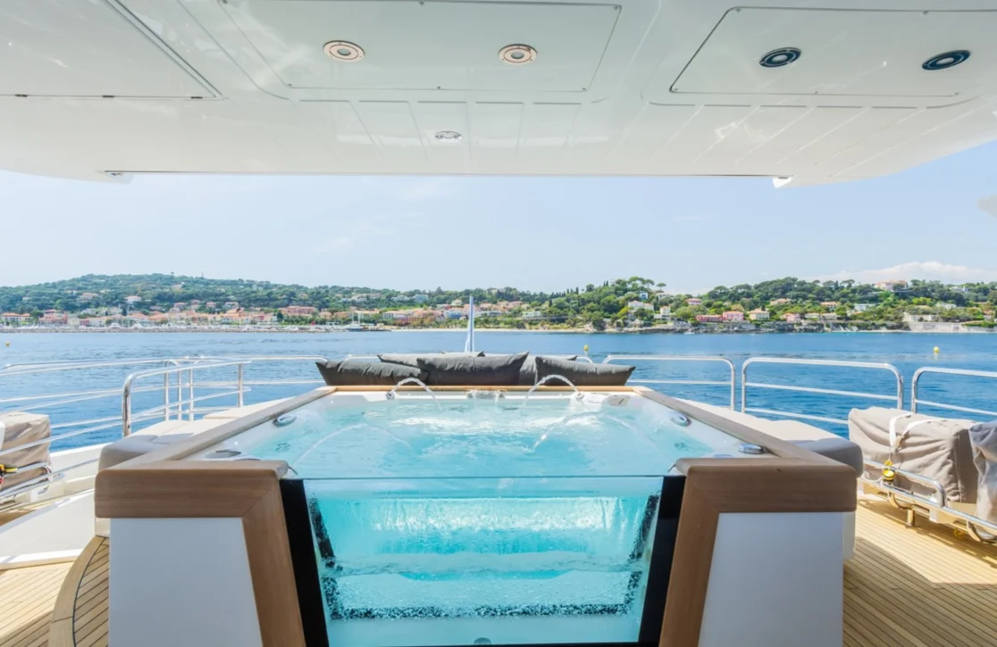 An image of Maoro yacht