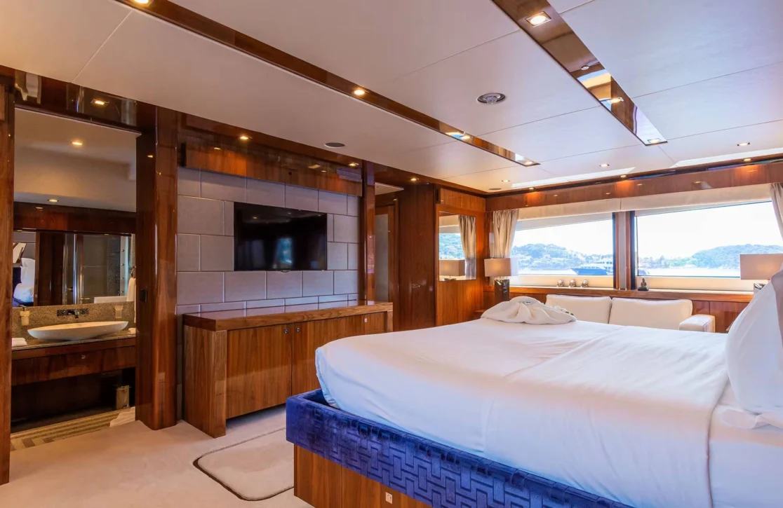 An image of Maoro yacht