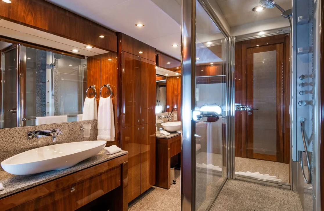 An image of Maoro yacht