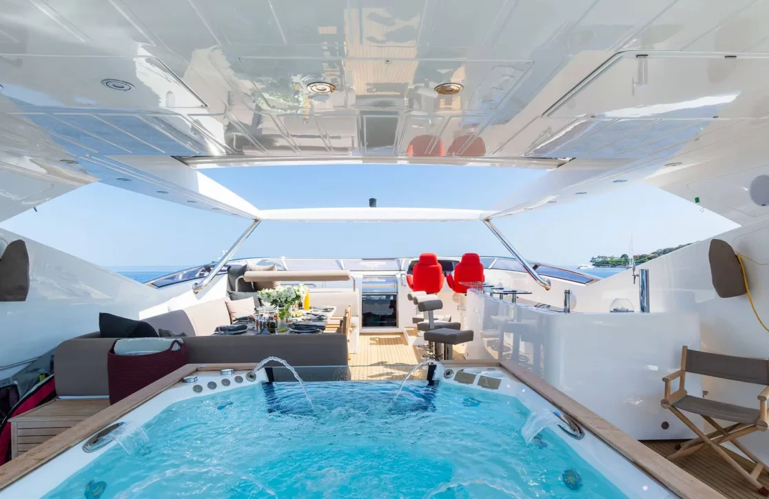 An image of Maoro yacht