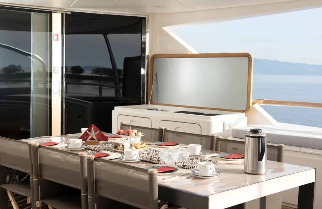 An image of Therapy yacht