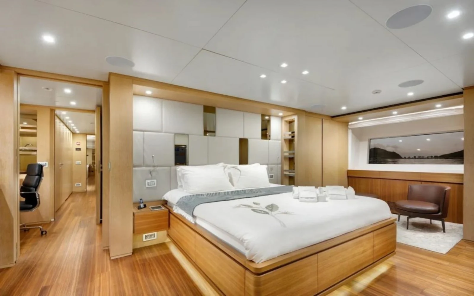 A preview of interior Bedroom cabin