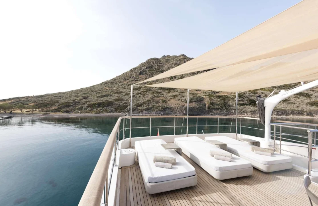An image of Therapy yacht