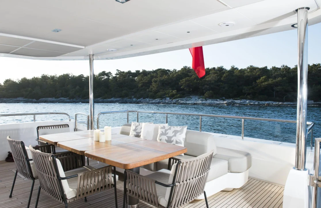 An image of Antheya III yacht