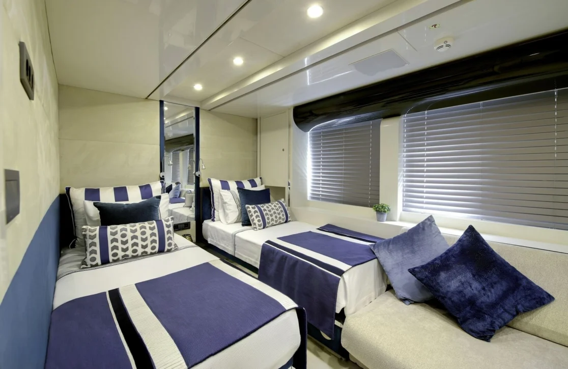 An image of Vetro yacht