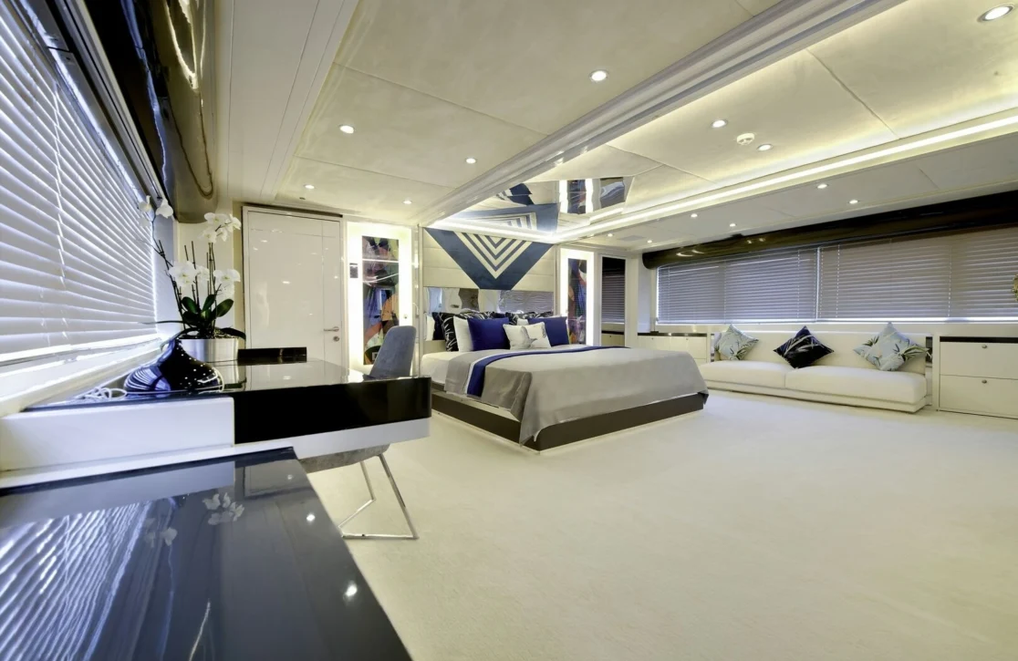 An image of Vetro yacht