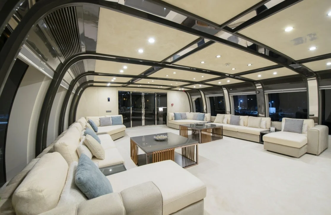 An image of Vetro yacht
