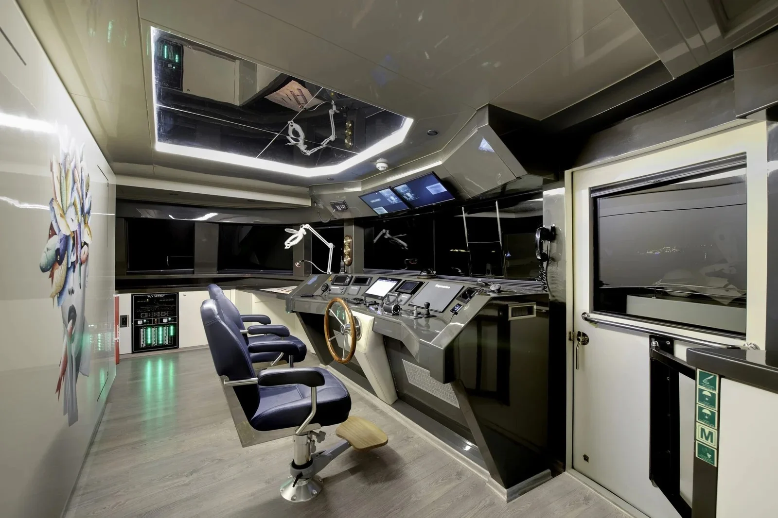 A preview of interior Bridge driving area