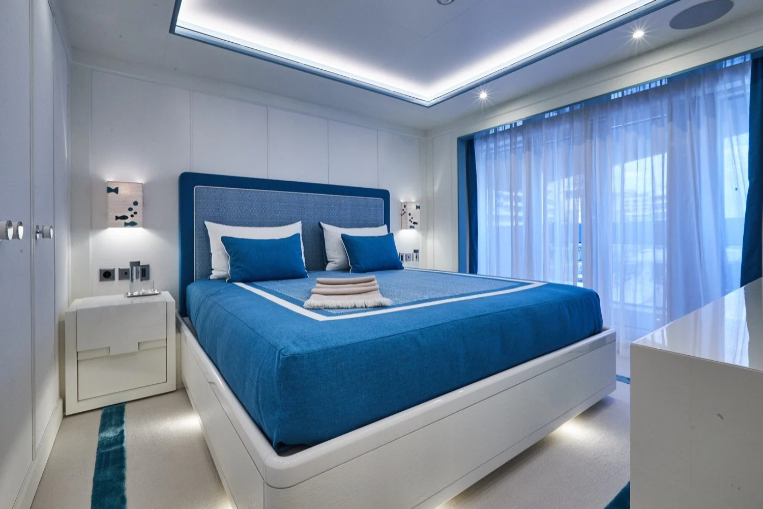 A preview of interior Bedroom cabin