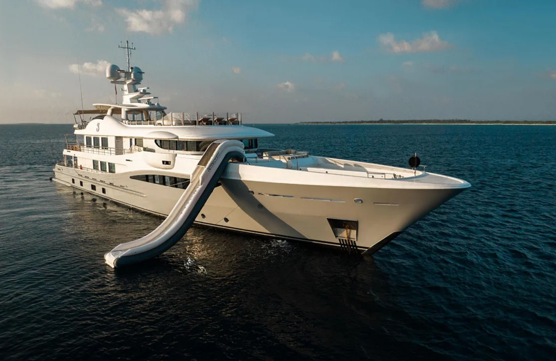 An image of Deep Blue yacht