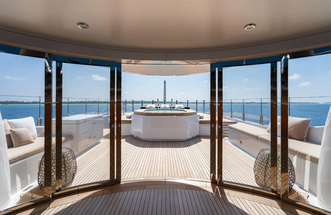 An image of Deep Blue yacht
