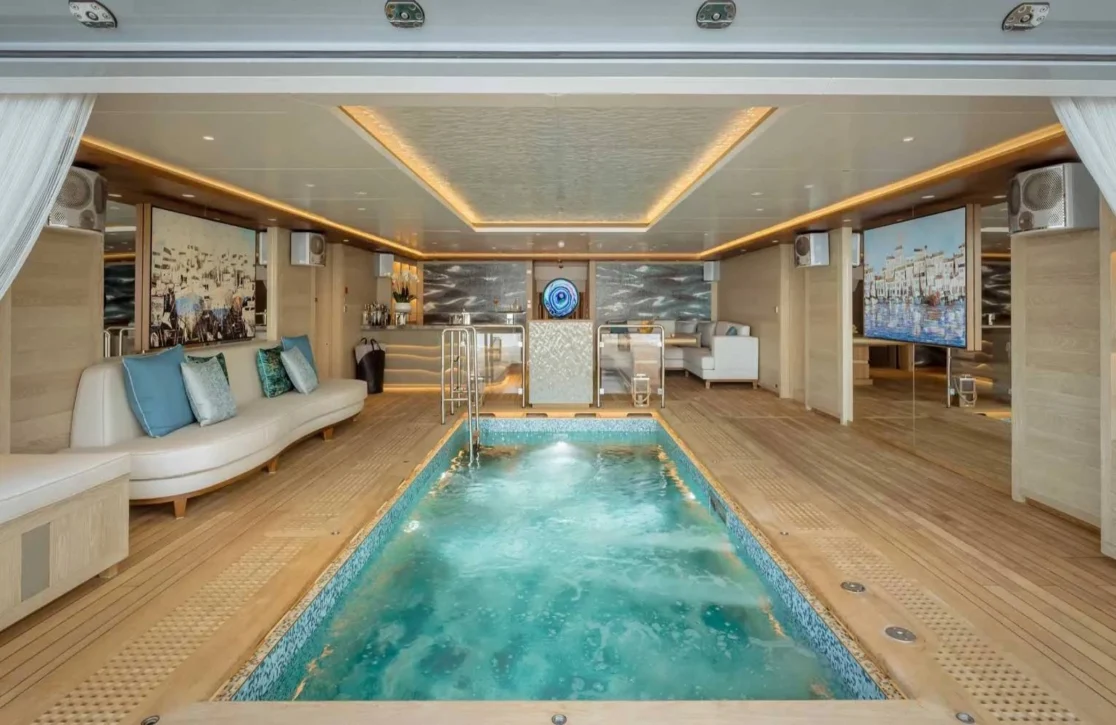 An image of Victorious yacht